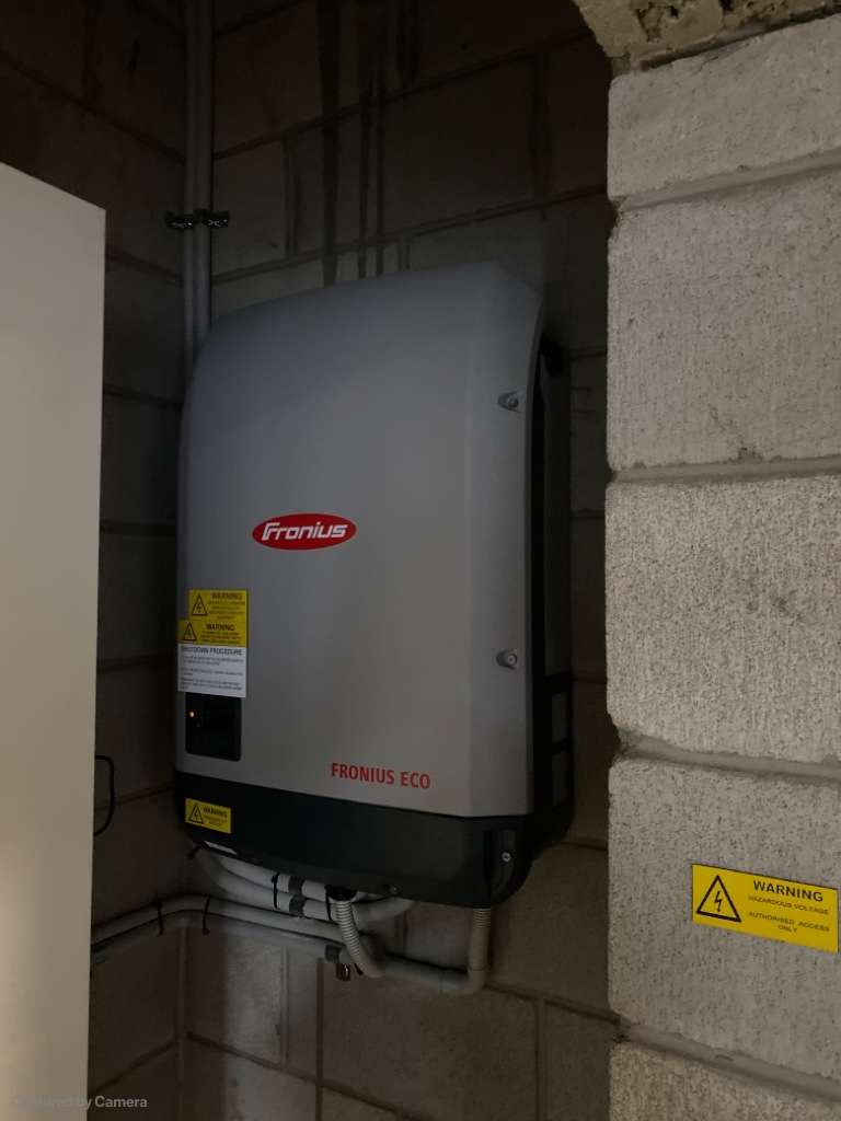 Fronius Solar Inverter Review: Excellence in Solar Power Conversion - Solar  Panels QLD / NSW - Best solar systems Gold Coast